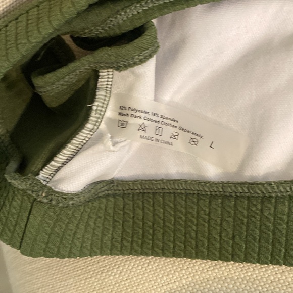 Olive green bikini - Picture 4 of 4